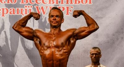 Бодибілдер Андрій Кугай на Кубку України UBPF 2013. Фото