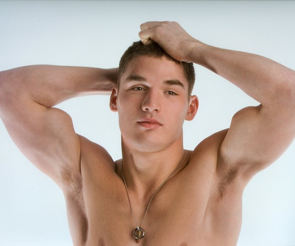 Сучасні чоловіки приділяють все більше уваги своїй зовнішності