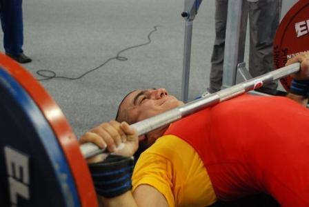 Стартує Чемпіонат Чернівецької області з пауерліфтингу та жиму лежачи 2011