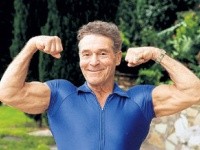 Помер “гуру” фітнесу Джек Лалейн