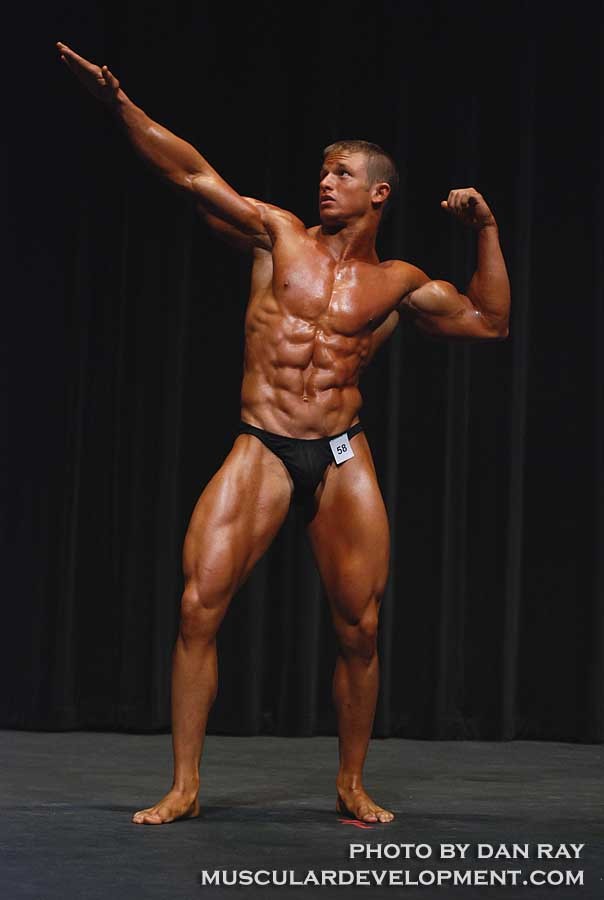 Бодибілдер юніор Benjamin Roden. Фото та відео