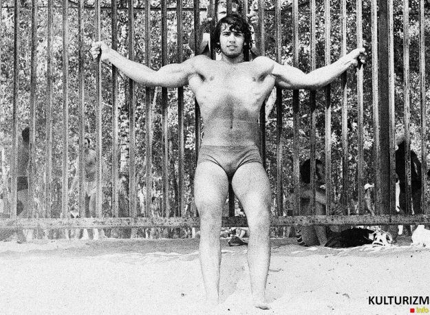 Раритетні фото бодибілдерів Києва 70-х років ч.1