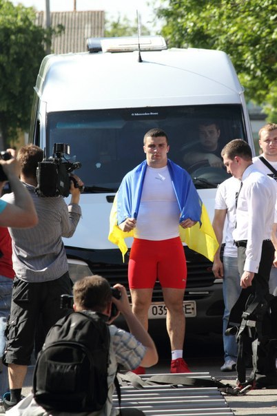 Олександр Шепель протягнув 37 тон! Відео та фото рекорду