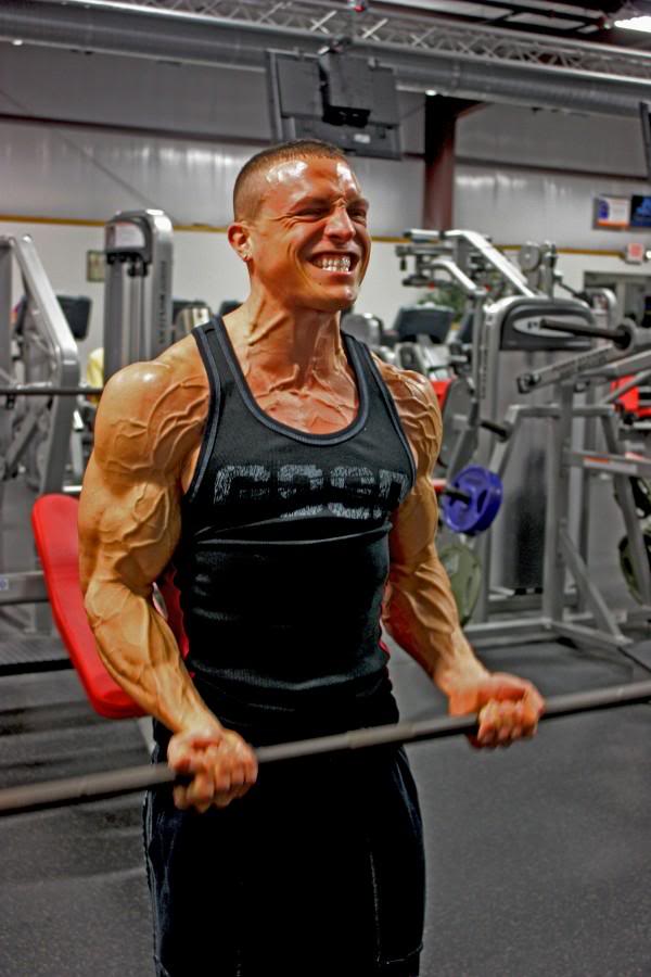 Zack Dery: бодибілдер із гіпер венозністю