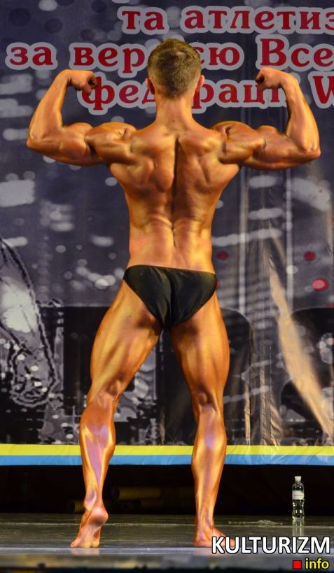 Бодибілдер Олександр Урсул на Чемпіонаті України UBPF 2012. Фотогалерея