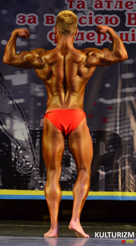 Бодибілдер Андрій Перевозников на Чемпіонаті України UBPF 2012. Фотогалерея