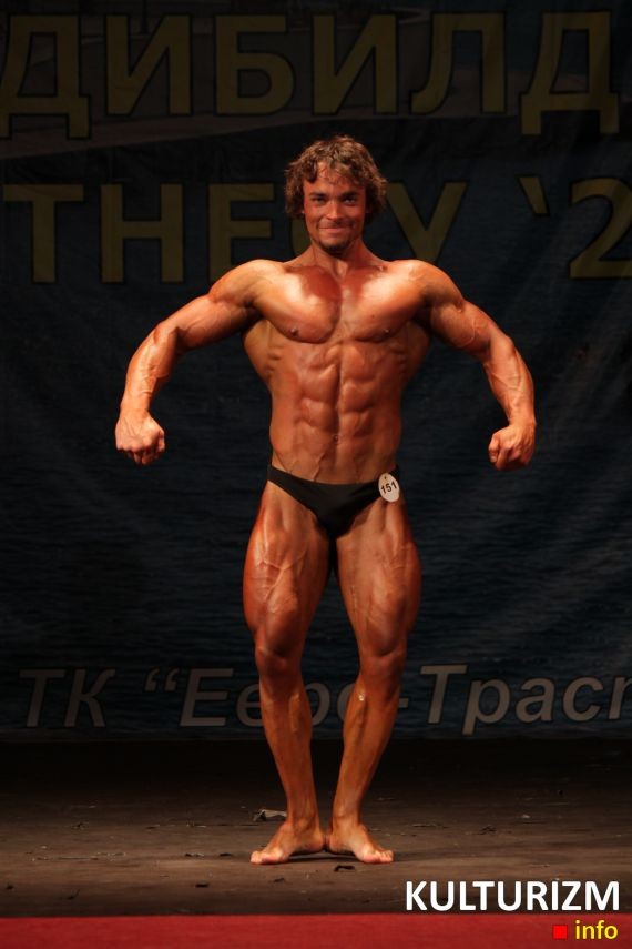 oleksii melnuk 03 Бодибілдер Олексій Мельник на Кубку України IFBB 2012. Фотогалерея