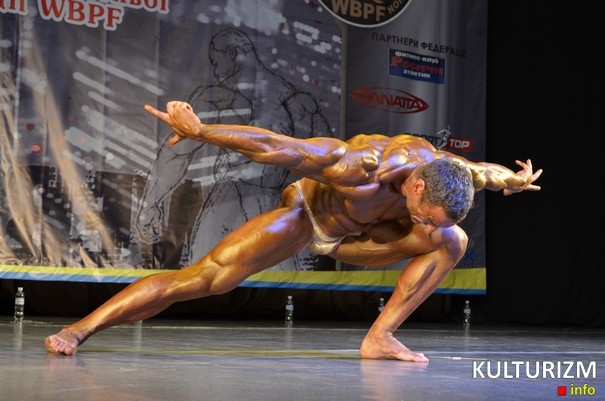 volodumur goraj 6 Бодибілдер Володимир Горай на Чемпіонаті України 2013 UBPF
