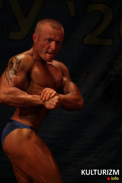 genadii odaru4 05 Бодибілдер Геннадій Одарич на Кубку України IFBB 2012. Фотогалерея