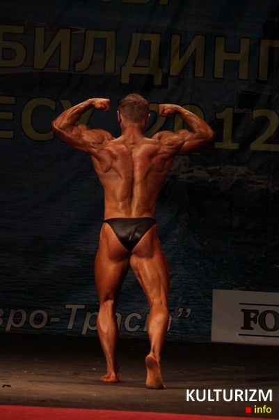 sergij zaikin 04 Бодибілдер Сергій Заікін на Кубку України 2012 IFBB. Фотогалерея
