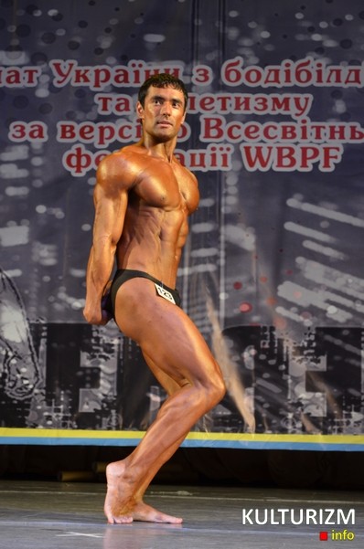 Бодибілдер Денис Миколенко на Чемпіонаті України UBPF 2012. Фотогалерея