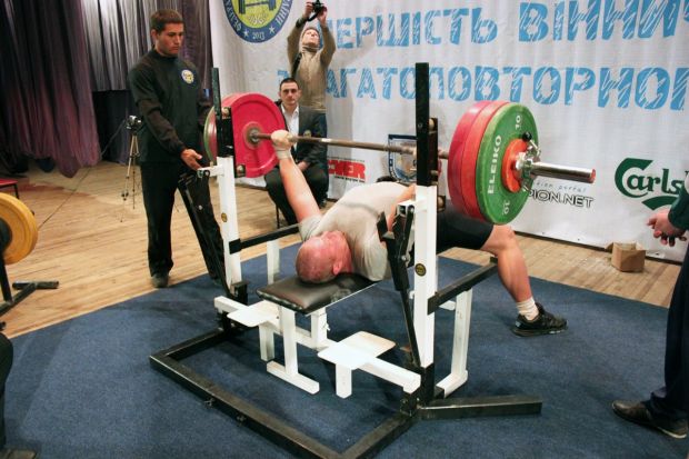 14 грудня у Вінниці змагання з багатоповторного жиму