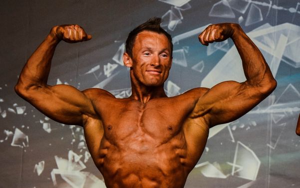 Бодибілдер Сергій Горенков на Чемпіонаті України IFBB 2012. Фото