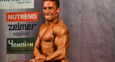 Бодибілдер Ярослав Архипенко на Кубку UBPF 2013. Фото