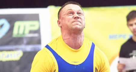 Пауерліфтер Дмитро Дерябкін виступить на змаганнях з бодібілдингу