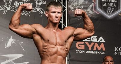 Бодибілдер Дмитро Марченко на Чемпіонаті України IFBB 2012. Фото