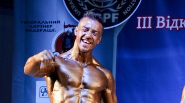 Бодібілдер Руслан Кримчак на Чемпіонаті України UBPF 2013. Фотогалереяя