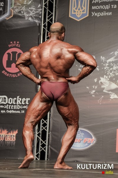 Amirbahman Olfatmanesh 03