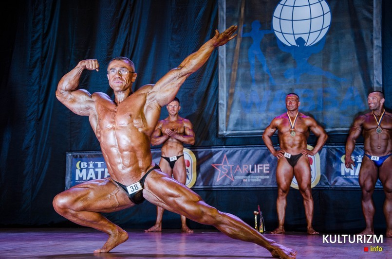 Бодібілдер Олександр Ярмоленко на Кубку України WABBA 2015. Фотогалерея