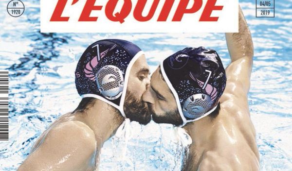 Відомий спортивний журнал розмістить на обкладинці спортсменів, які цілуються